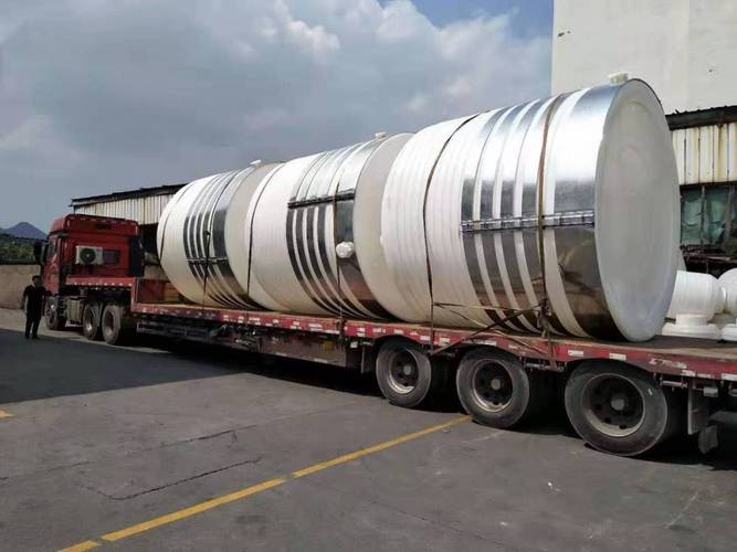 湖北20立方塑料儲水罐孝感塑料儲罐20噸混凝土減水劑儲罐